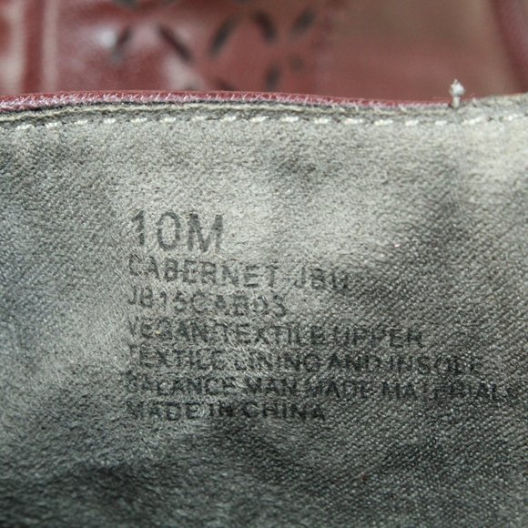 JBU Cabernet Burgundy Leather Side Zip Heeled Ankle Boots Size 10 Medium - Picture 8 of 9